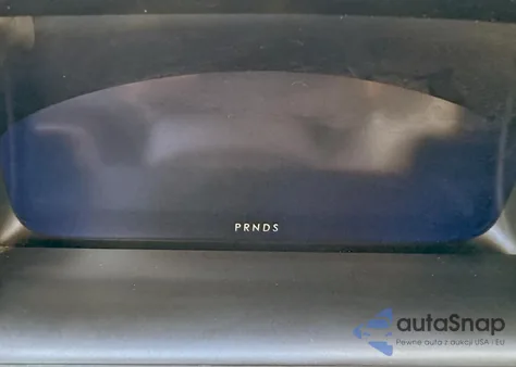 2021 Lincoln Nautilus Reserve z USA, uszkodzony, nr VIN 2LMPJ8K90MBL12748